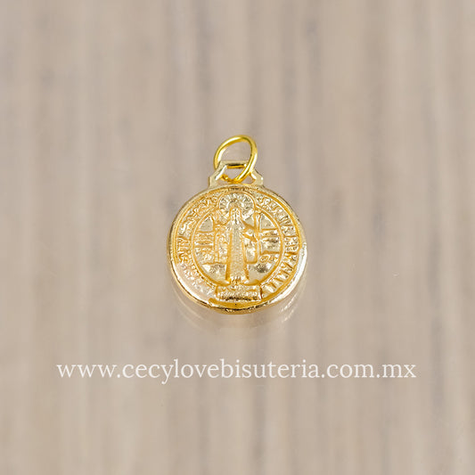 Medalla Mini San Benito Dorado