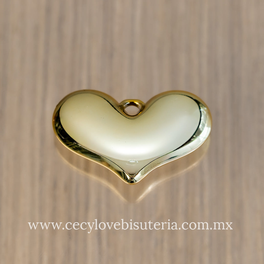 Dije Corazón Dorado Plastimetal Grande
