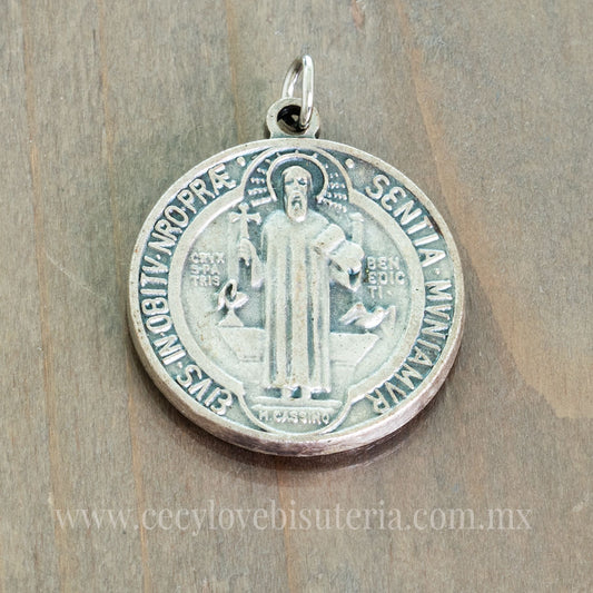 Medalla San Benito