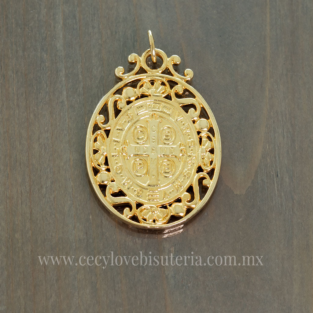 Medalla Ovalada San Benito