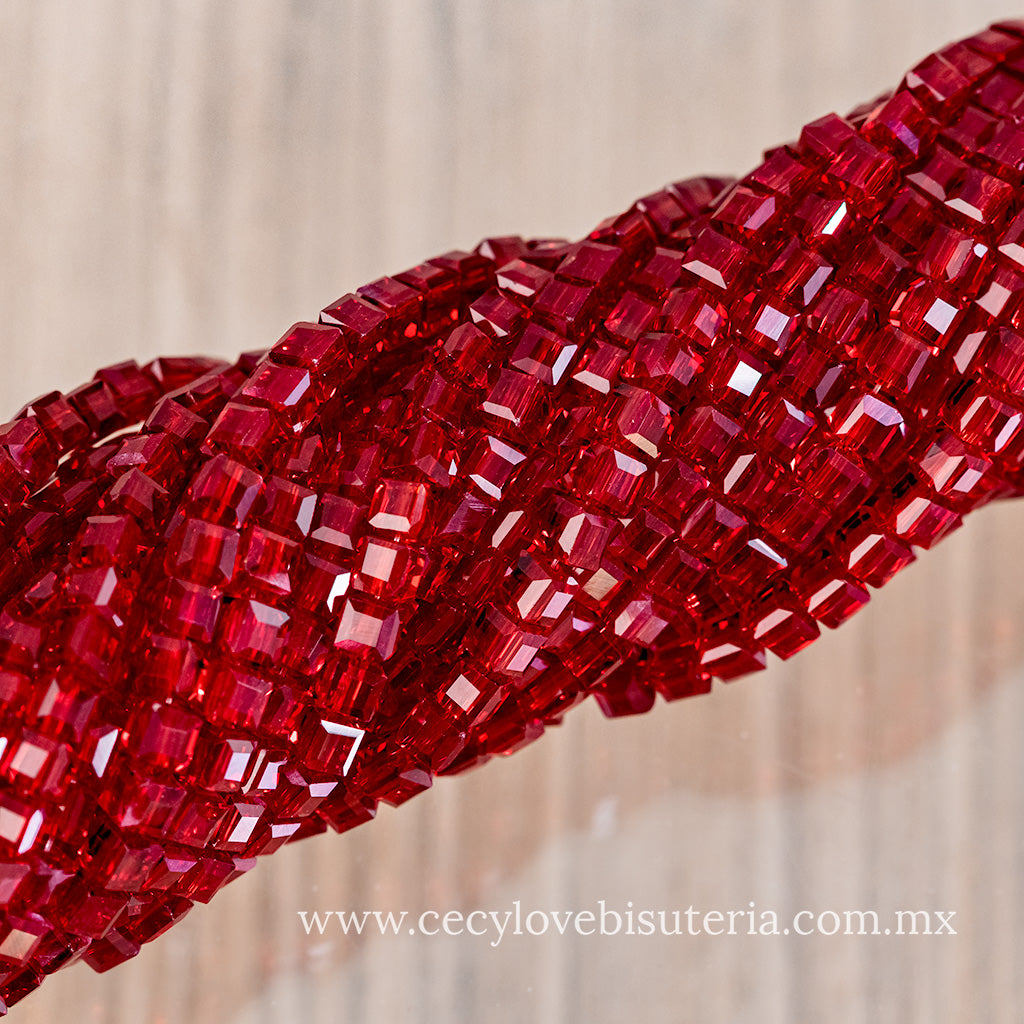 Cristal Cubo Rojo Transparente 4 mm