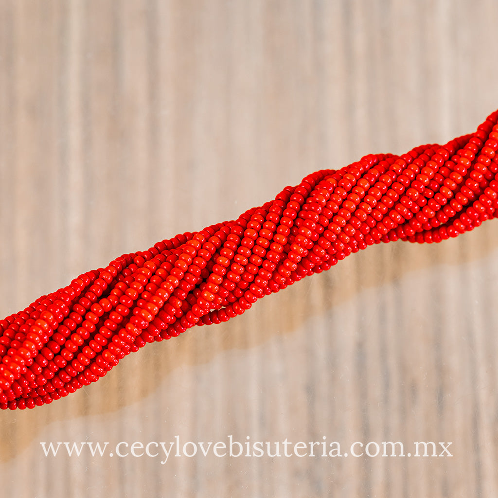 Chaquira Calibrada Rojo 11/0