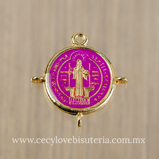 Medalla 4 Asas San Benito Fucsia