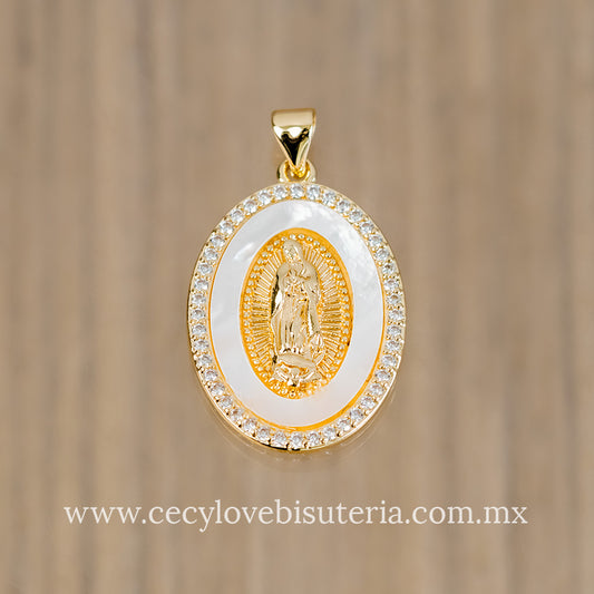 Medalla Virgen de Guadalupe Madre Perla