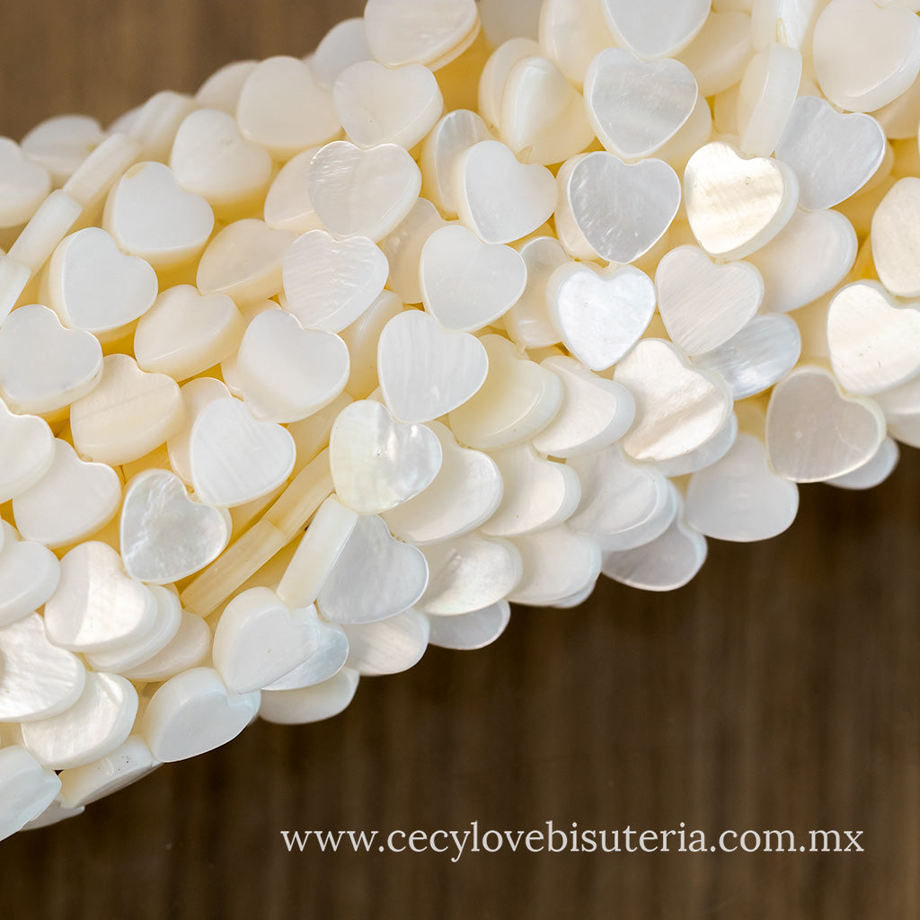 Corazones Madre Perla Blanco