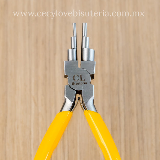 Pinza 6 en 1