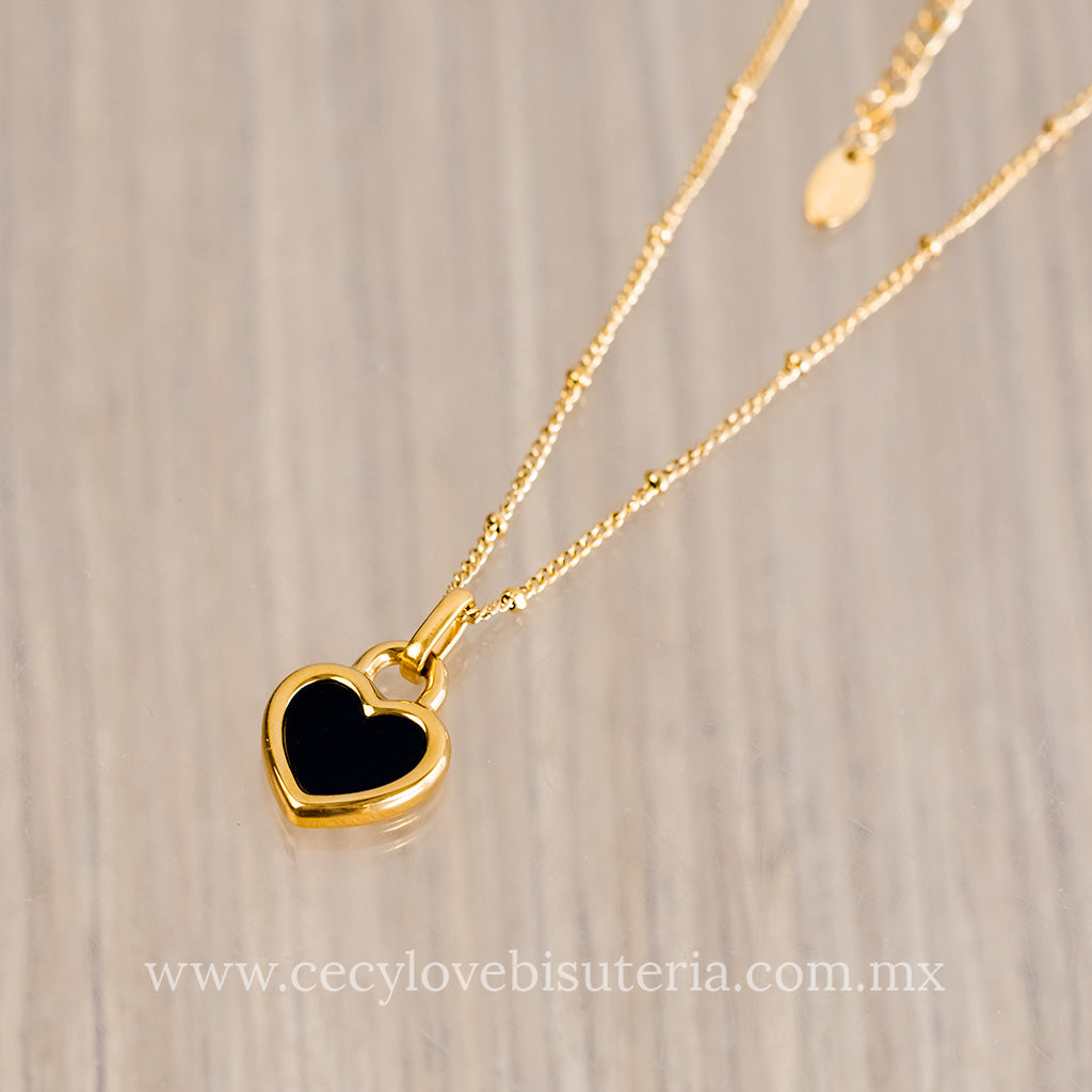 Collar Corazón Negro / Blanco