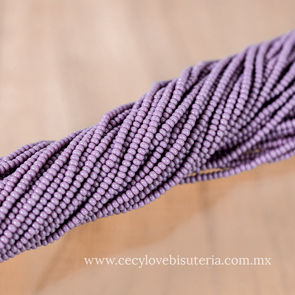 Chaquira Calibrada Morado 11/0