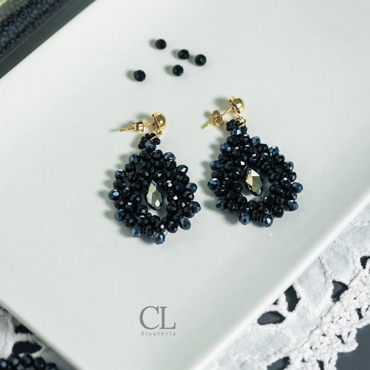 Aretes En Forma De Gota Negro