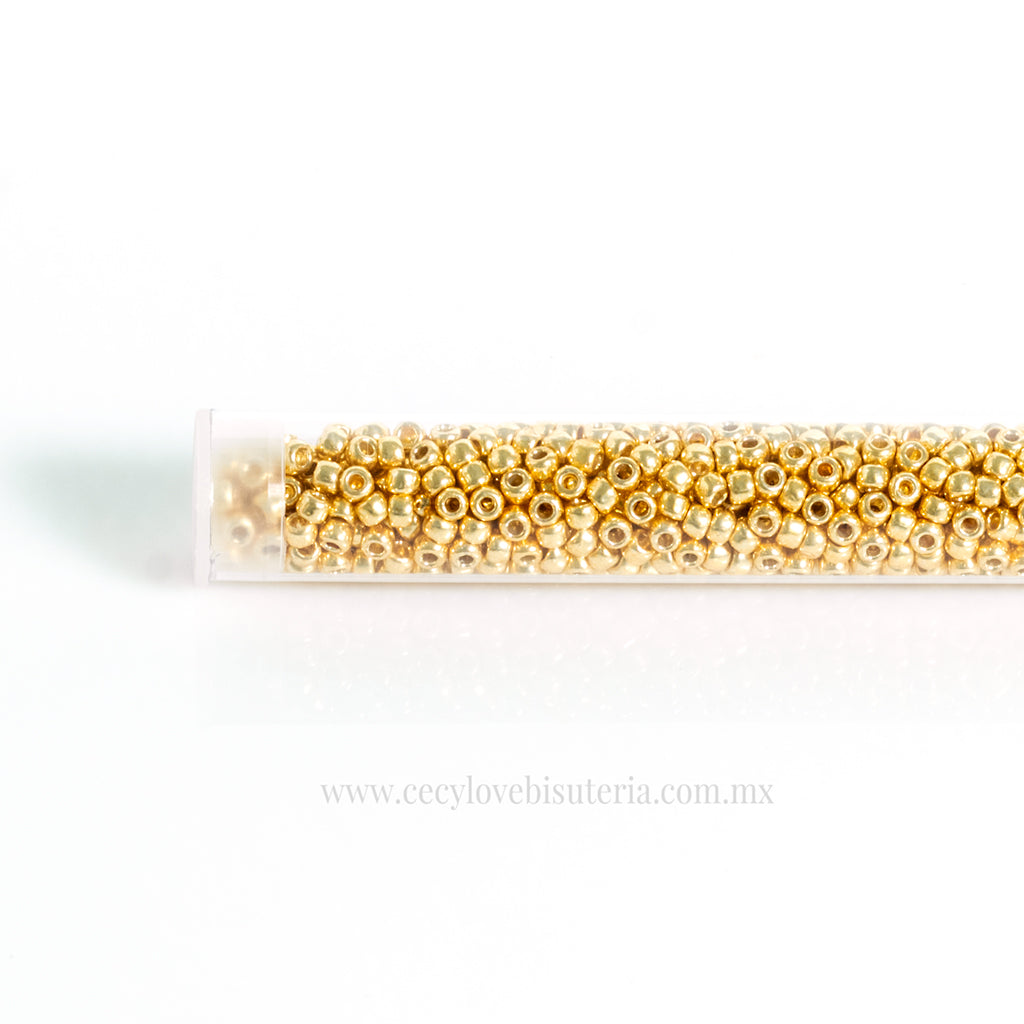 Seed Bead Dorado 8/0