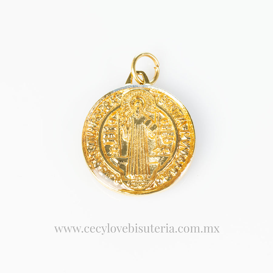 Medalla San Benito Dorado